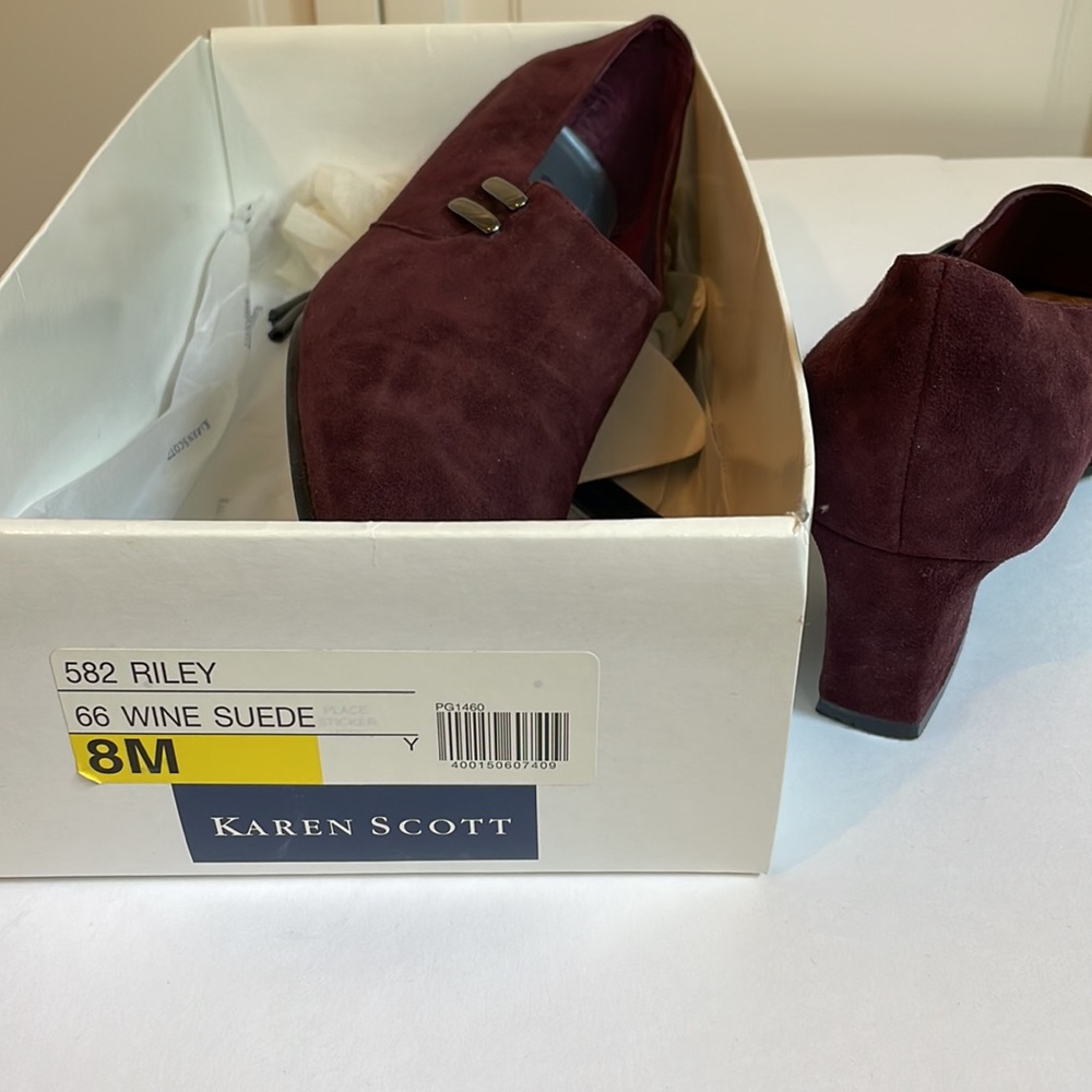 Karen Scott “wine” suede heel shoe 8M with box - Picture 7 of 8
